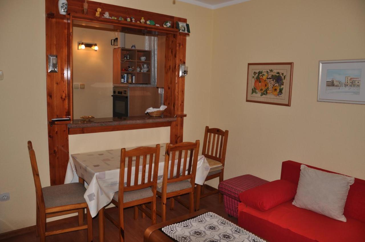 Apartmani Karla Klenovica Εξωτερικό φωτογραφία