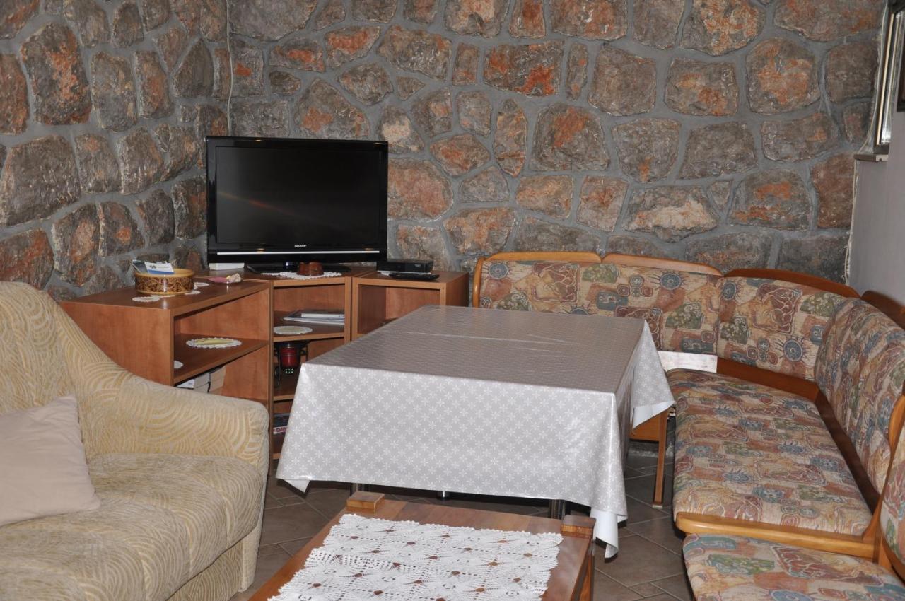 Apartmani Karla Klenovica Εξωτερικό φωτογραφία